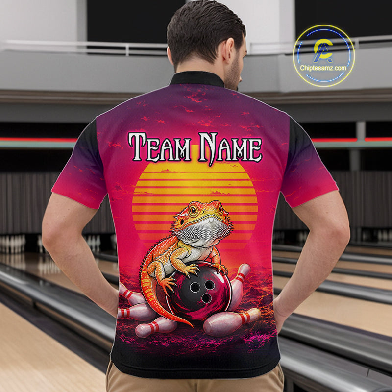 Men’s retro sunset bearded dragon bowling quarter zip shirt, back view on male model in bowling lane 