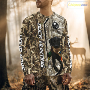 Black Lab Retriever Mallard Duck Hunting Camo Shirt – Perfect Gift for Hunters NHT240